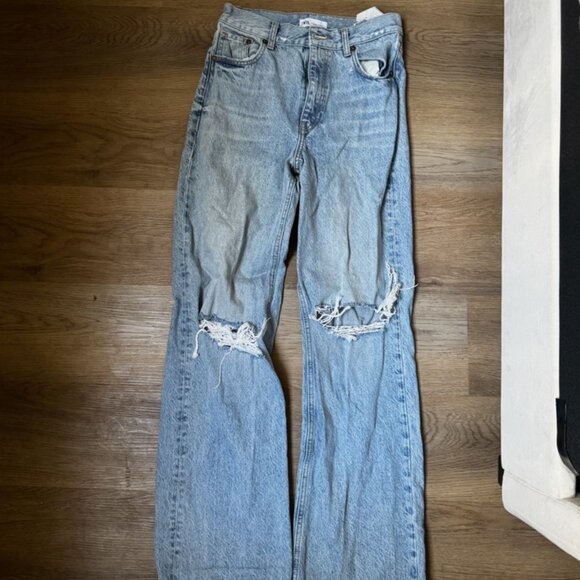 Zara Ripped Light Wash Jeans - Blue - Picture 1 of 4